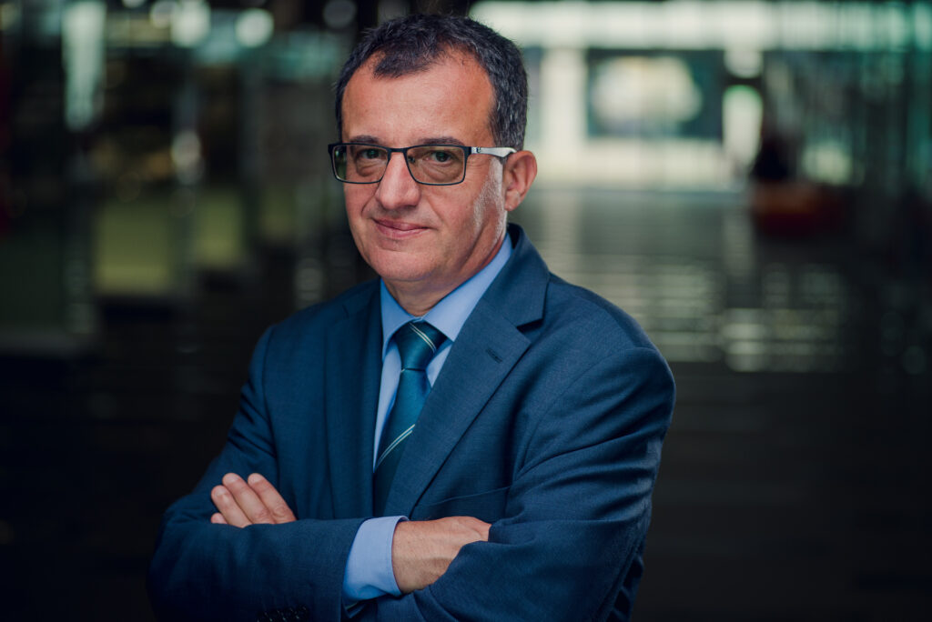 Dyrektor prof. dr hab. Dariusz Pawelec, zdjęcie portretowe